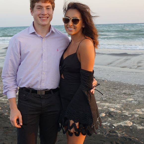 Black dress - Picture 2 of 3